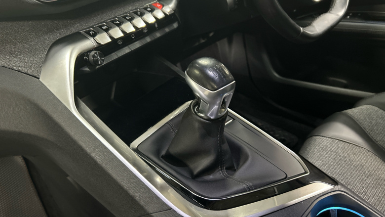 Peugeot 3008 1.2 PureTech Allure 5dr Petrol Estate